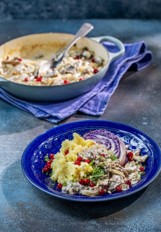 C34 A8484 copy stort